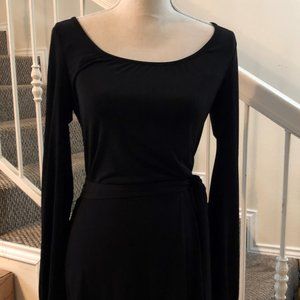 Laundry By Design Size 2 Black Long Sleeve Dress